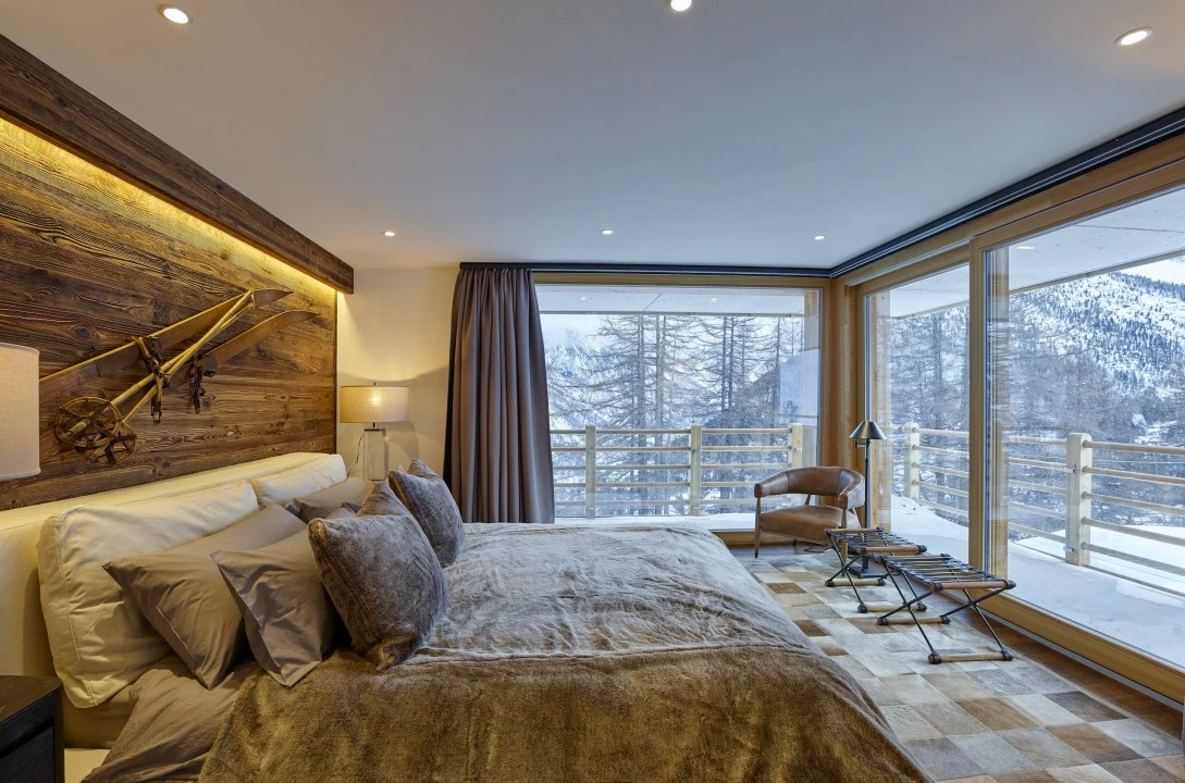 1685631782-Prospectors Luxury real estates Suisse Saas-Fee to rent chalet property Belvédère 13.webp